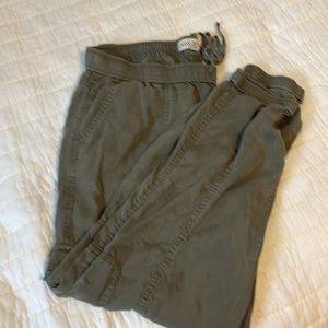 Knox Rose olive drab green pants, size XL
